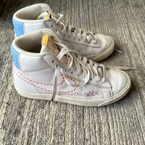 Nike Blazer Mid 77